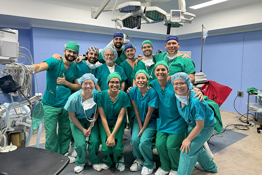 Costa Rican surgeons